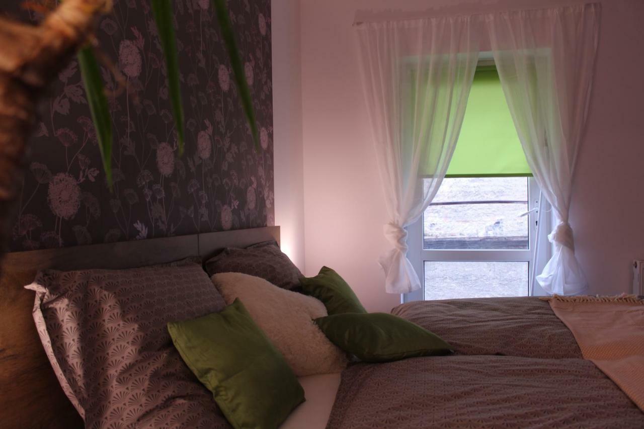 Apartmany Caffe & Grill Roudnice nad Labem Bagian luar foto