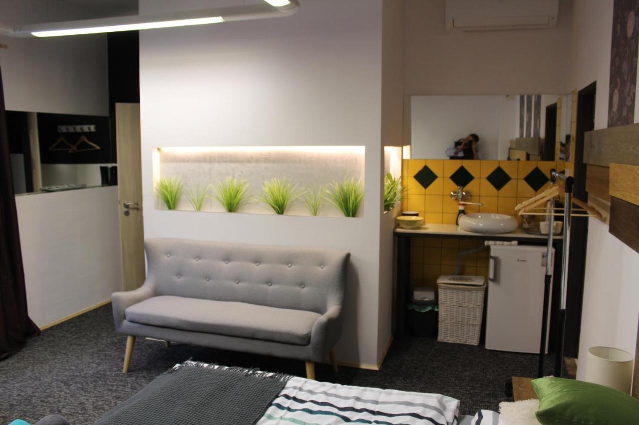Apartmany Caffe & Grill Roudnice nad Labem Bagian luar foto