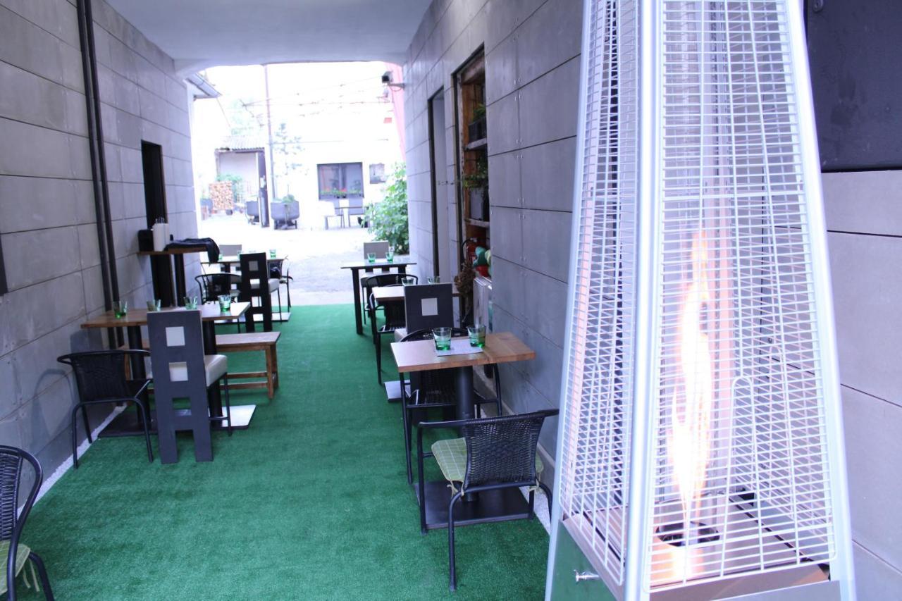 Apartmany Caffe & Grill Roudnice nad Labem Bagian luar foto
