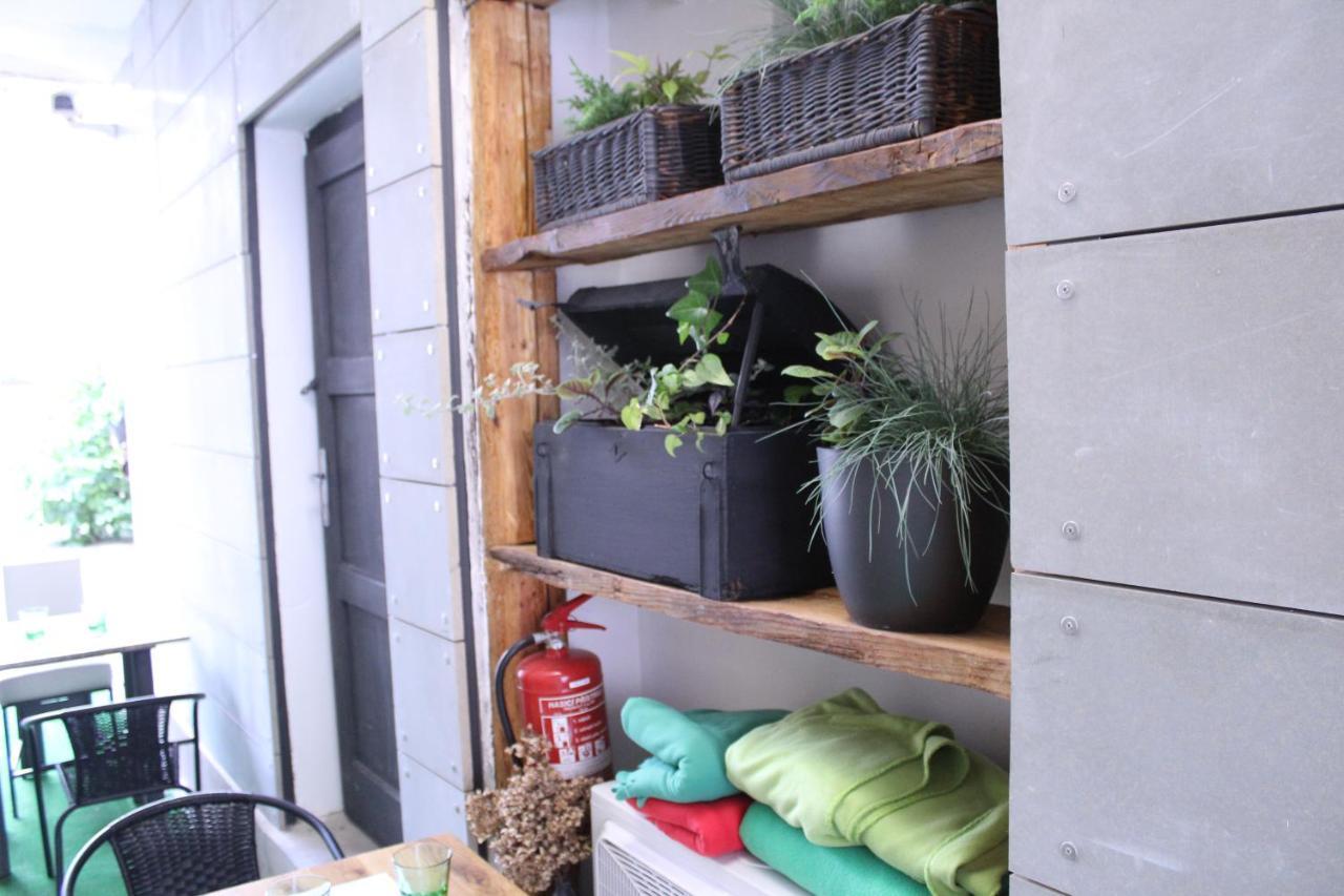 Apartmany Caffe & Grill Roudnice nad Labem Bagian luar foto